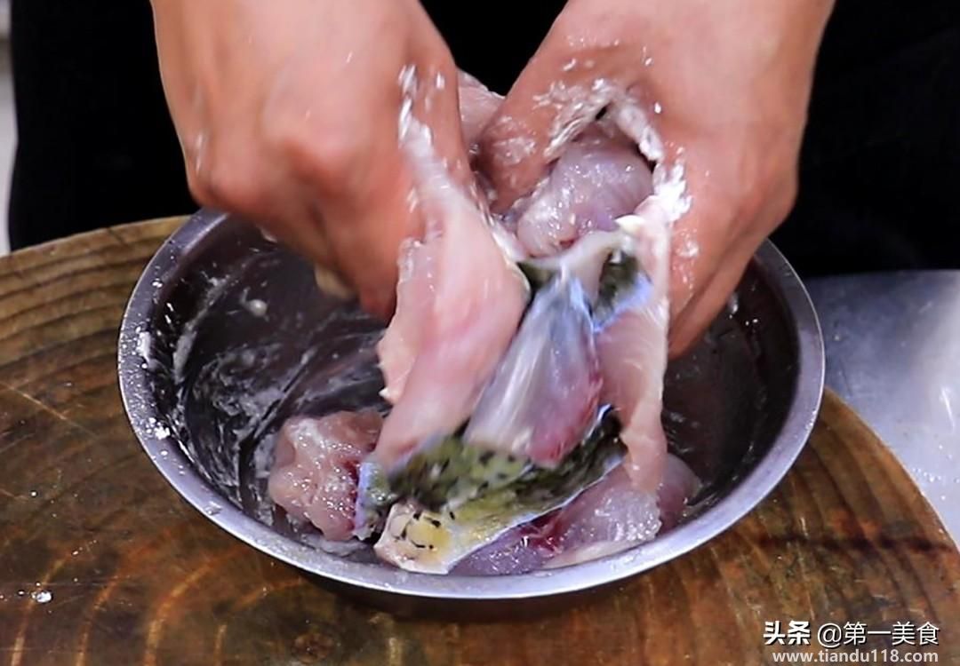 家常酸菜鱼的做法(家常酸菜鱼怎么做)(图5) 家常酸菜鱼的做法(家常酸菜鱼怎么做)(图5)