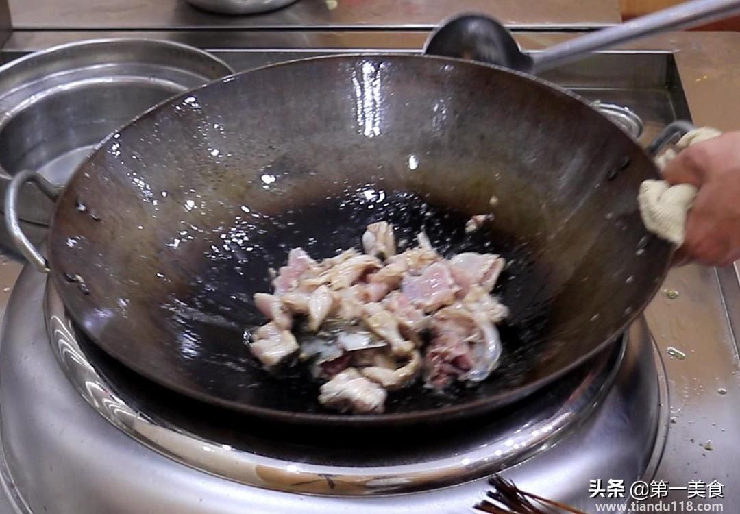 家常酸菜鱼的做法(家常酸菜鱼怎么做)(图10) 家常酸菜鱼的做法(家常酸菜鱼怎么做)(图10)
