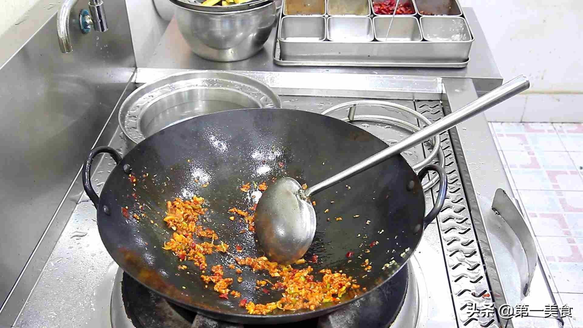 鱼香茄子的做法(鱼香茄子怎么做)(图4) 鱼香茄子的做法(鱼香茄子怎么做)(图4)