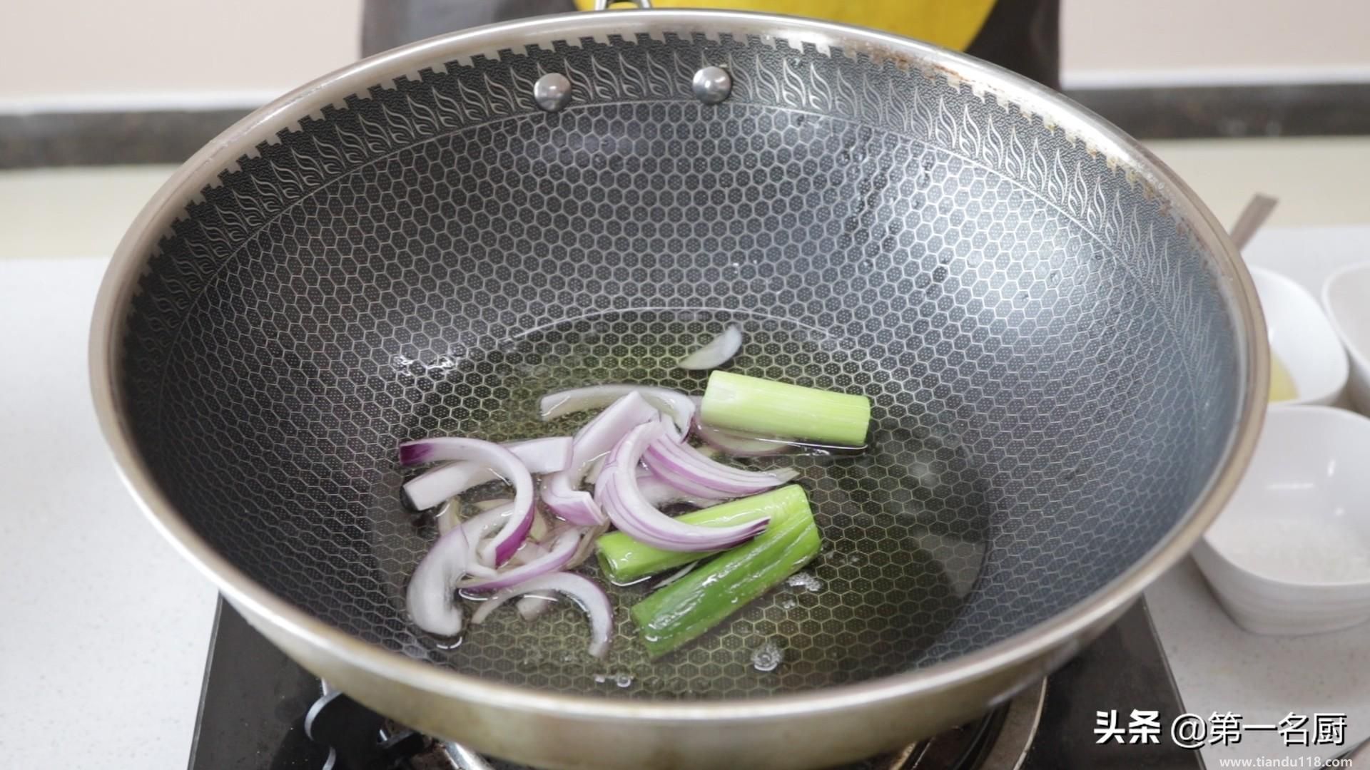 小葱拌豆腐的做法(小葱拌豆腐怎么做)(图7) 小葱拌豆腐的做法(小葱拌豆腐怎么做)(图7)