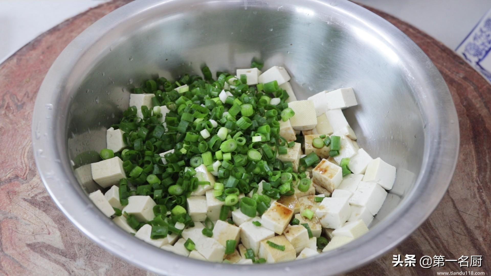 小葱拌豆腐的做法(小葱拌豆腐怎么做)(图11) 小葱拌豆腐的做法(小葱拌豆腐怎么做)(图11)
