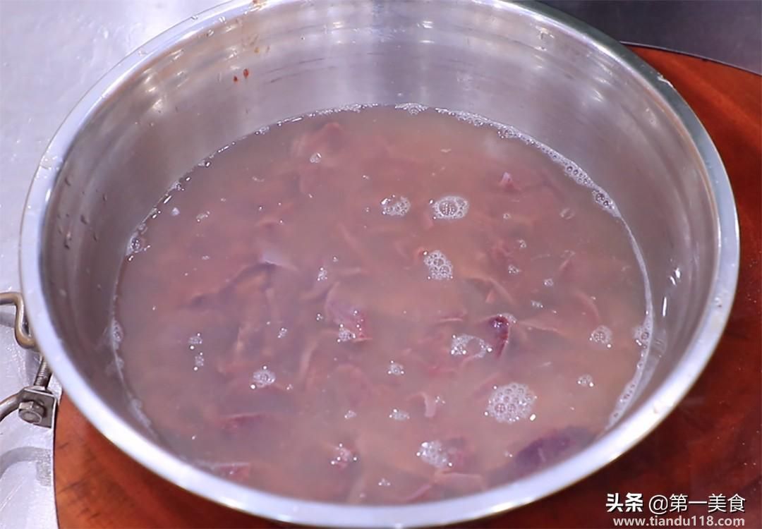 炒猪肝的做法（新鲜猪肝怎么炒好吃）(图4)
