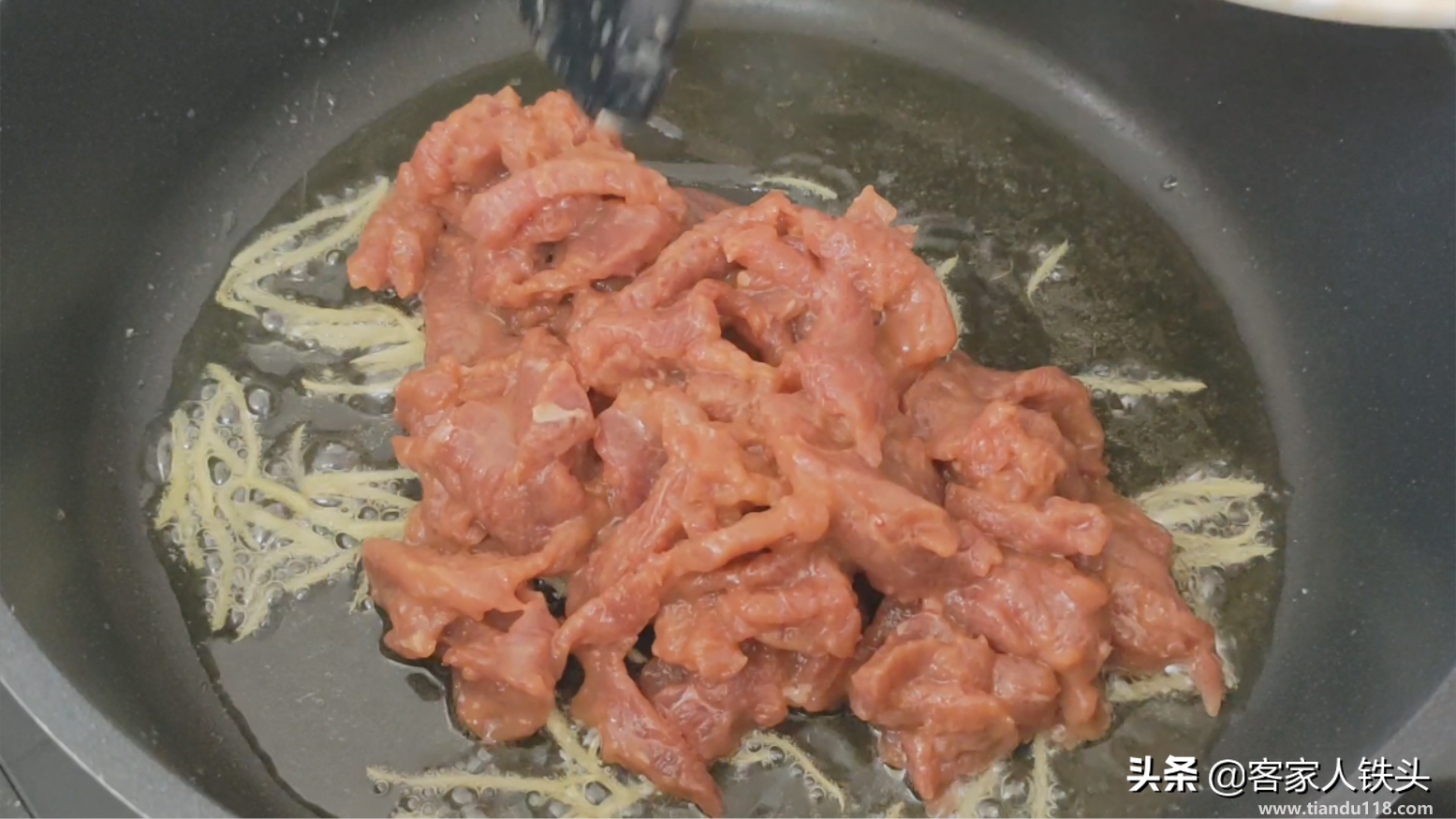 嫩炒牛肉片的做法(嫩炒牛肉片怎么做)(图8) 嫩炒牛肉片的做法(嫩炒牛肉片怎么做)(图8)