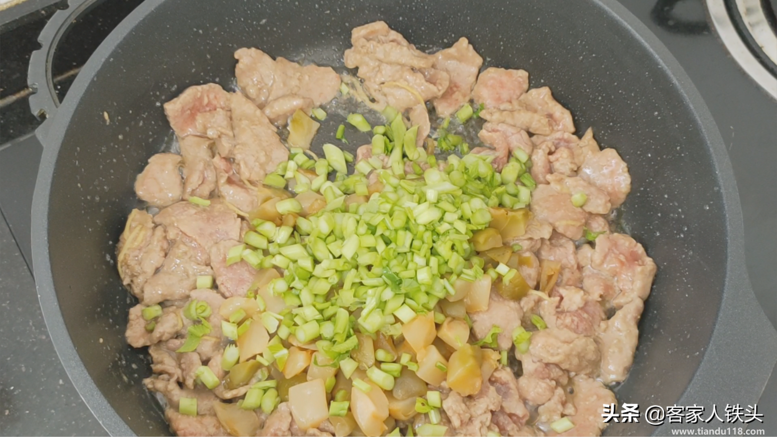 嫩炒牛肉片的做法(嫩炒牛肉片怎么做)(图9) 嫩炒牛肉片的做法(嫩炒牛肉片怎么做)(图9)