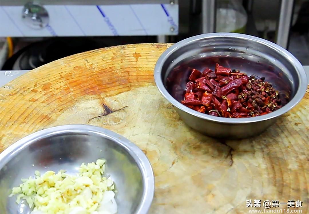 干煸四季豆的做法(干煸四季豆怎么做)(图4) 干煸四季豆的做法(干煸四季豆怎么做)(图4)