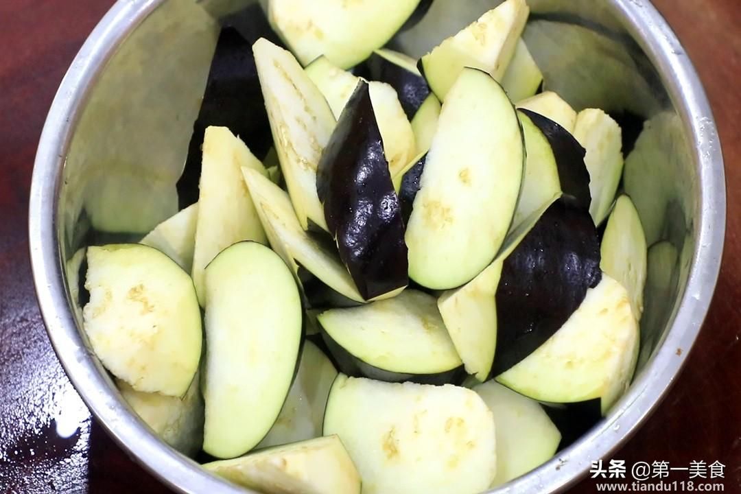红烧茄子的做法(红烧茄子怎么做)(图3) 红烧茄子的做法(红烧茄子怎么做)(图3)