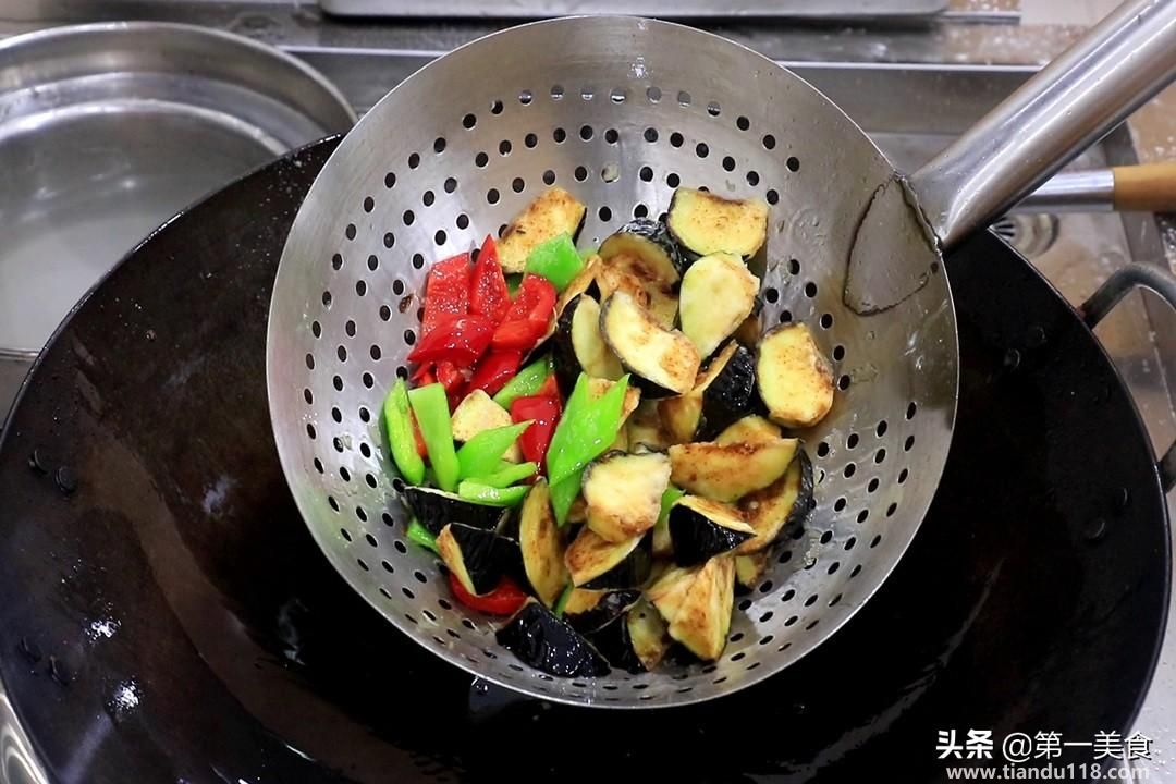 红烧茄子的做法（红烧茄子怎么做）(图7)