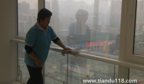 做保洁自己接单在哪个平台(开家政公司需要多少资金)(图2) 做保洁自己接单在哪个平台2