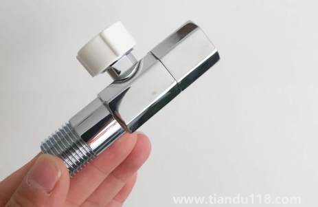 热水器安装用的角阀是专用的吗2