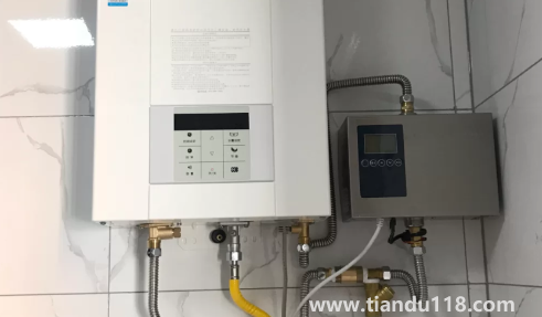 安装热水器花了500多贵不3