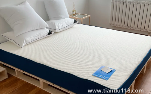蓝盒子床垫是什么牌子（几款大热互联网品牌床垫分析）