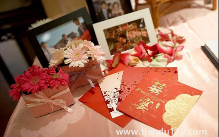 必须先订婚在结婚吗(不订婚直接结婚彩礼什么时候给)(图2) 必须先订婚在结婚吗2