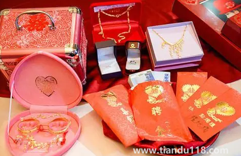 必须先订婚在结婚吗(不订婚直接结婚彩礼什么时候给)(图3) 必须先订婚在结婚吗3