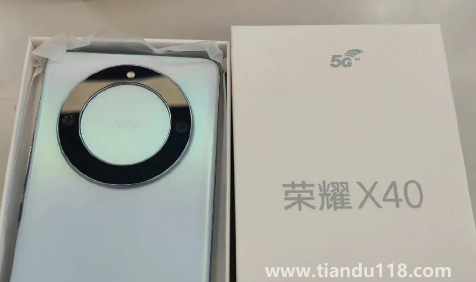 荣耀 X40是曲面屏吗2