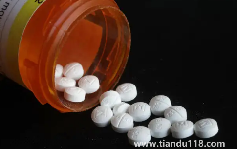 止痛药吃多了影响月经吗（一个月吃一次布洛芬有影响吗）
