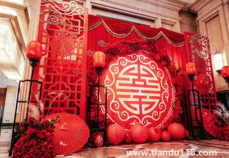 好朋友的婚期相邻能参加吗(两个新娘见面的破解方法有哪些)(图2) 好朋友的婚期相邻能参加吗2