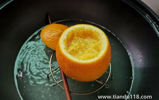 橙子蒸熟和生吃有什么区别（蒸橙子的做法）